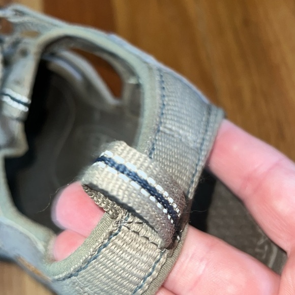 Gently worn men’s Keens - Picture 13 of 13